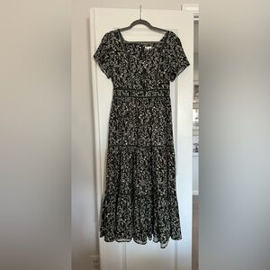 Dark green women’s Rylee + Crew dress size M